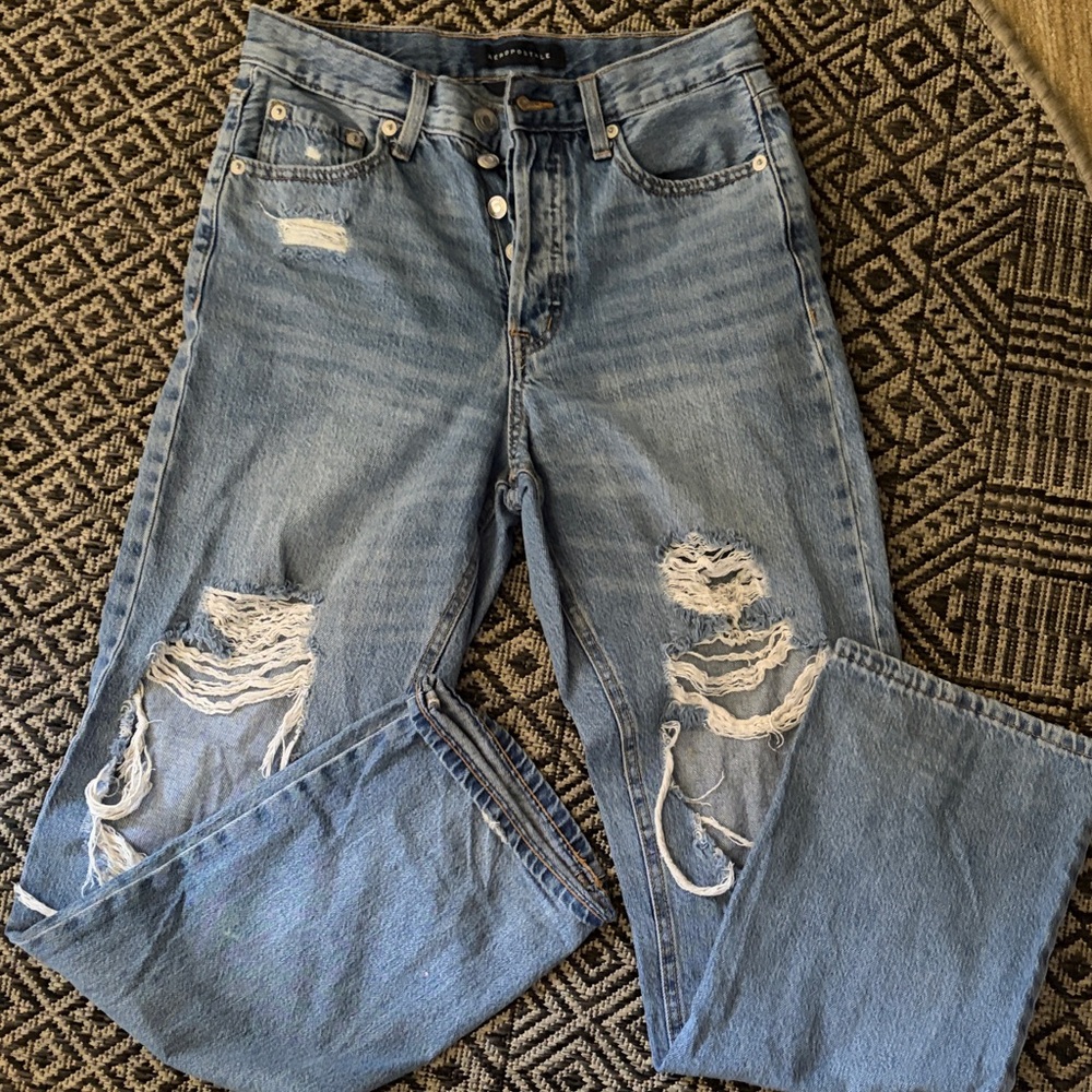 Light Wash Distressed Jeans
